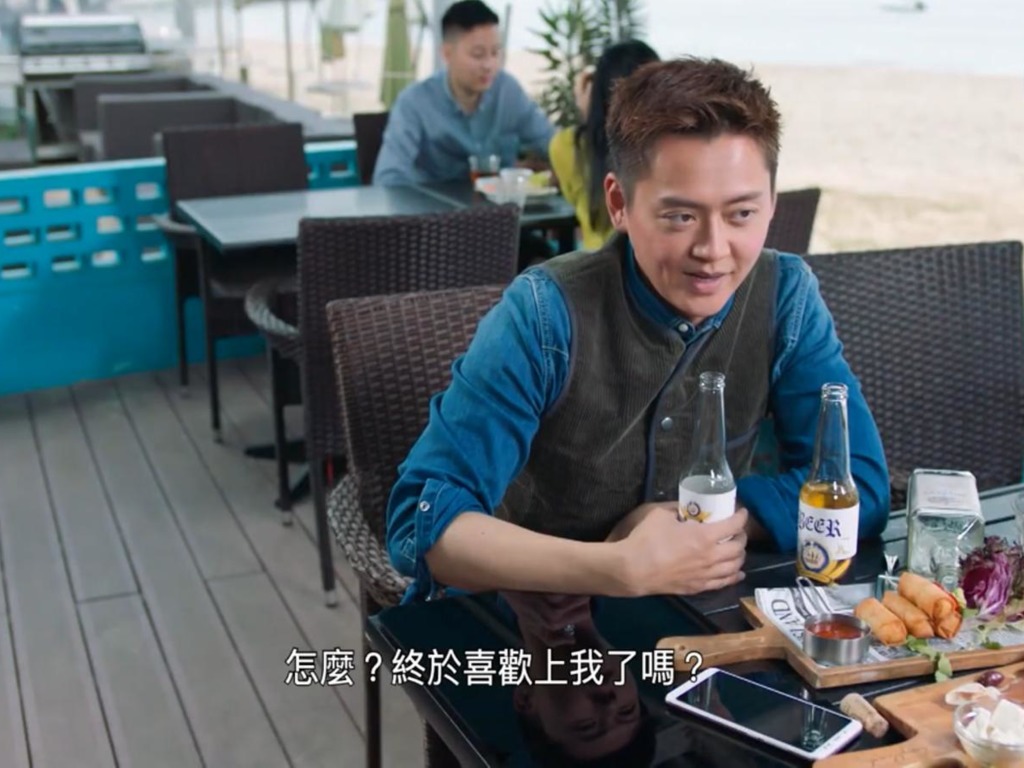 《踩过界II》张振朗与蔡思贝上演床戏时假牙磕嘴？爆料女友收看床戏很过瘾！